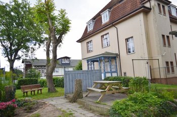 Sitzmöglichkeit Grundstück