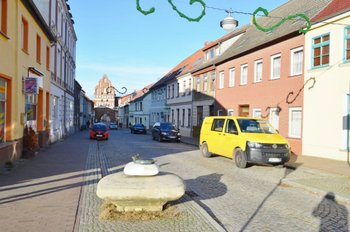 Umfeld li.