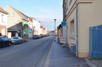 Umfeld re.