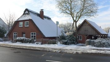 261730