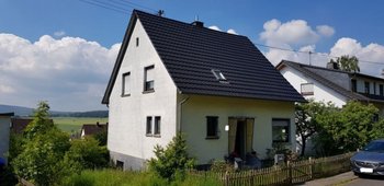 325913