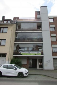 331840