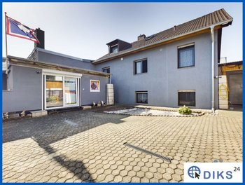 Aufwendig saniertes EFH mit Garage in ruhiger Wohnlage von Düren Birkesdorf