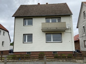 352158