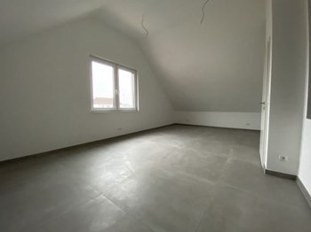 Schlafzimmer DG