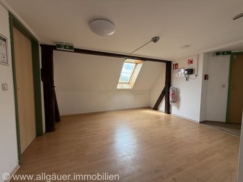 Hauptgebäude Flur OG 3