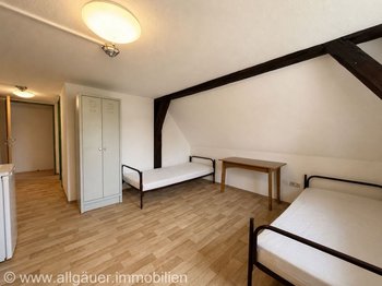 Hauptgebäude Zimmer OG 2