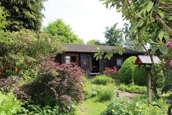 Klein aber Mein - Holzhaus - auch als Ferienhaus nutzbar in schöner Lage Vollersode / Giehlermoor