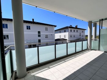 360725