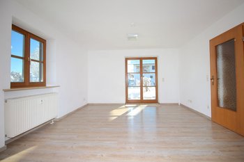 365250