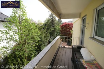 Ankleidezimmer Balkon