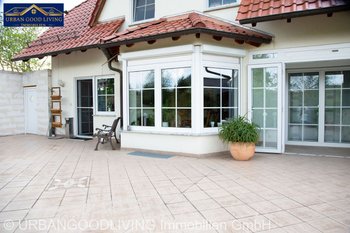 Ansicht Terrasse aus Garten