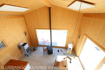 Wohnzimmer mit Deckenheizung 