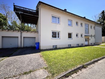 378549