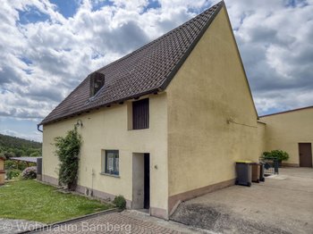 Außen Werkstattgebäude