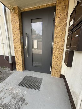 Haustür