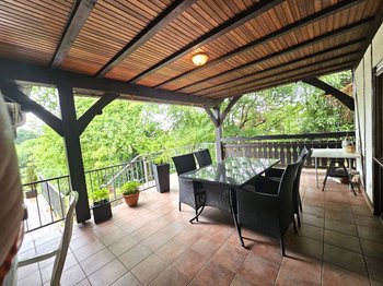 Terrasse vor Küche