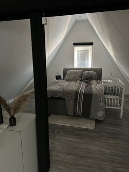 Teilansicht Schlafzimmer