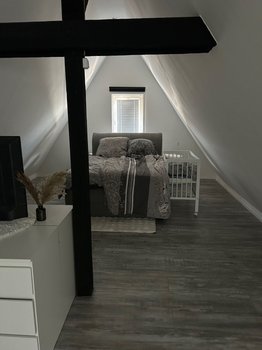 Teilansicht Schlafzimmer