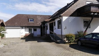 Straßenansicht