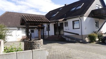 Straßenansicht