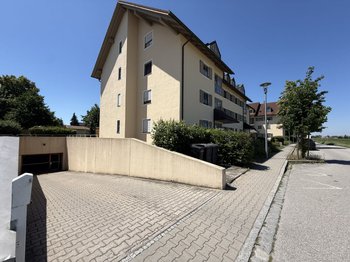 Außenansicht TG Zufahrt