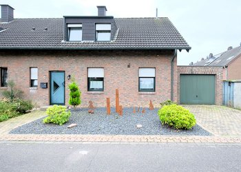 383950