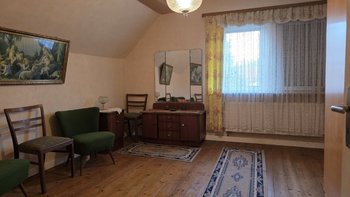 Zimmer 1 OG
