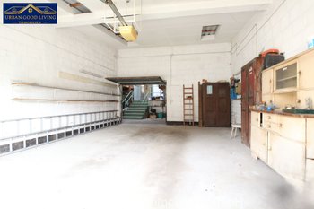 Garage/Halle
