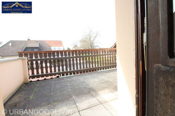 Balkon OG