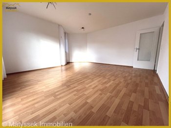 Wohn- Esszimmer