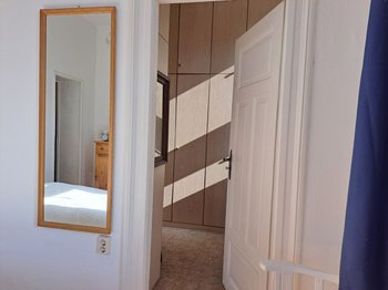 Blick zur Ankleide
