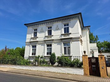 Straßenansicht