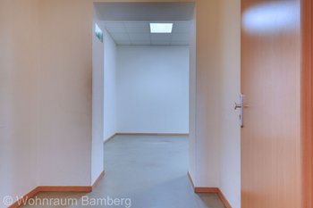 Empfang zu Flur / Windfang