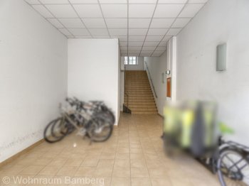 Eingang Treppenhaus EG
