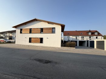 Außenansicht von der Straße