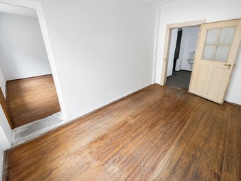 OG 1 Zimmer 2