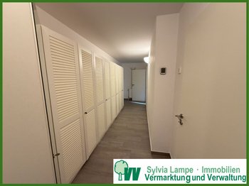 Flur/Schrankraum ideal bei Gewerbe