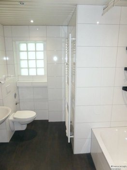 Badezimmer 1