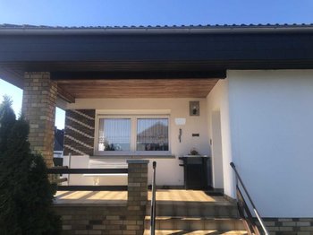 Überdachte Terrasse