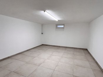 Räume UG