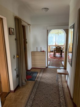 Dielenblick Richtung Wohnzimmer