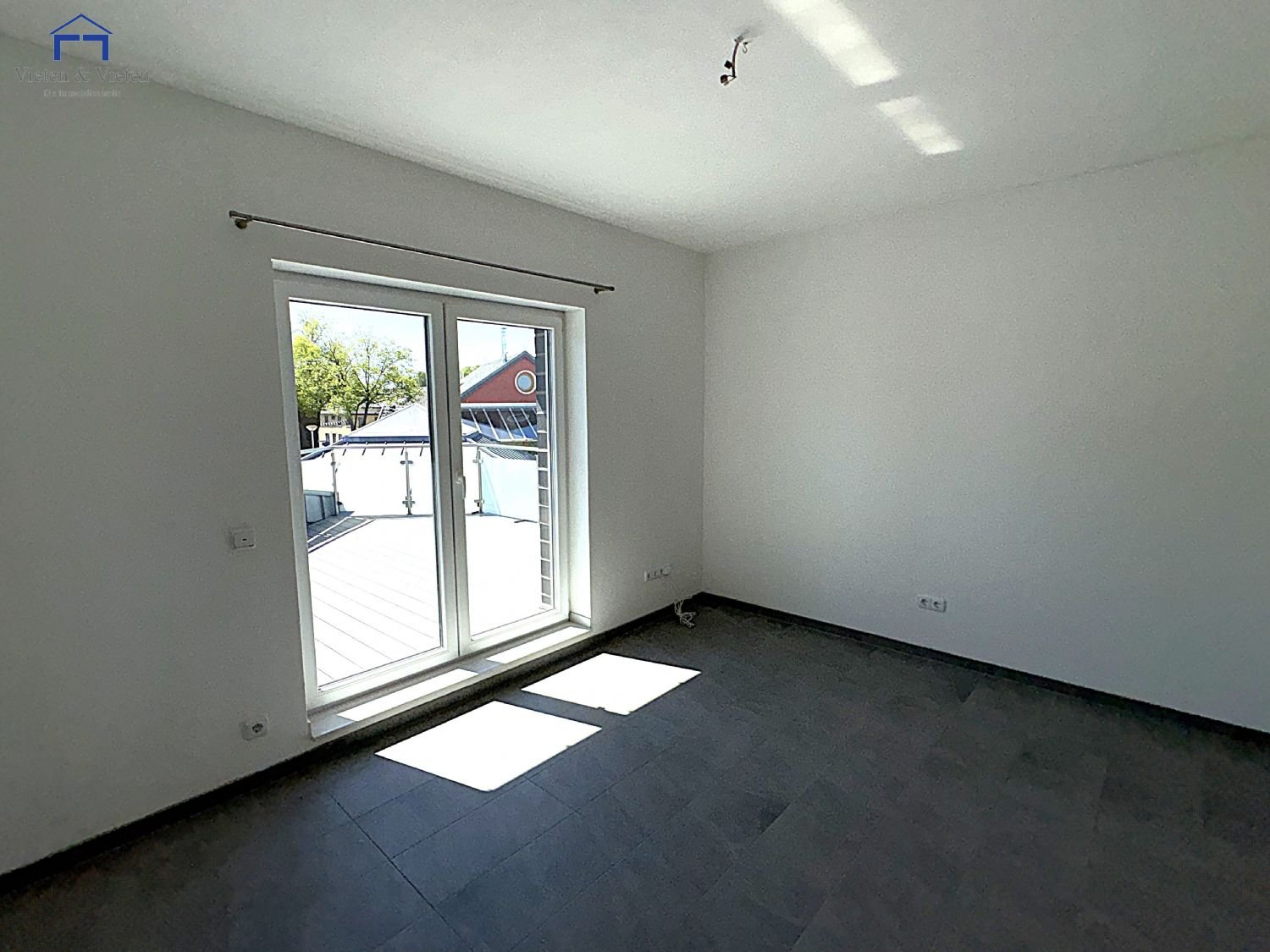 Schlafzimmer m. Dachterrasse