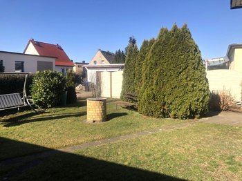 Innenliegender Garten mit Brunnen