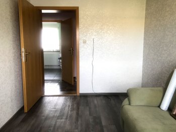 Büro,-Kinderzimmer