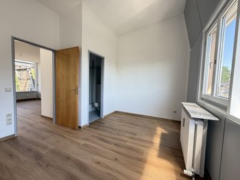 Schlafzimmer mit Bad im OG