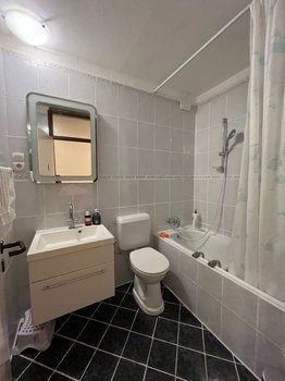 388131