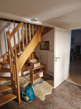Eingangsbereich, Treppenaufgang 2