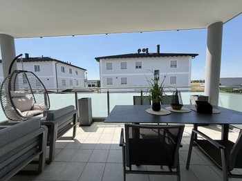 Großer Balkon 