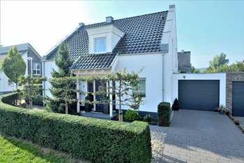 388348